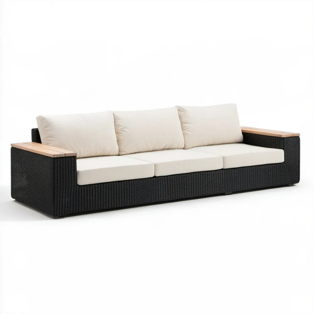 3-osobowa sofa ogrodowa z technorattanu, czarna z beżowymi poduszkami i akacjowymi detalami, 220 x 80 x 70 cm